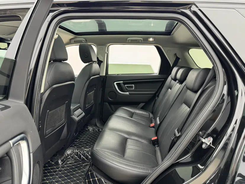 Land Rover Discovery Sport 2019 240 PS SE Version China VI Standard — миниатюра 17