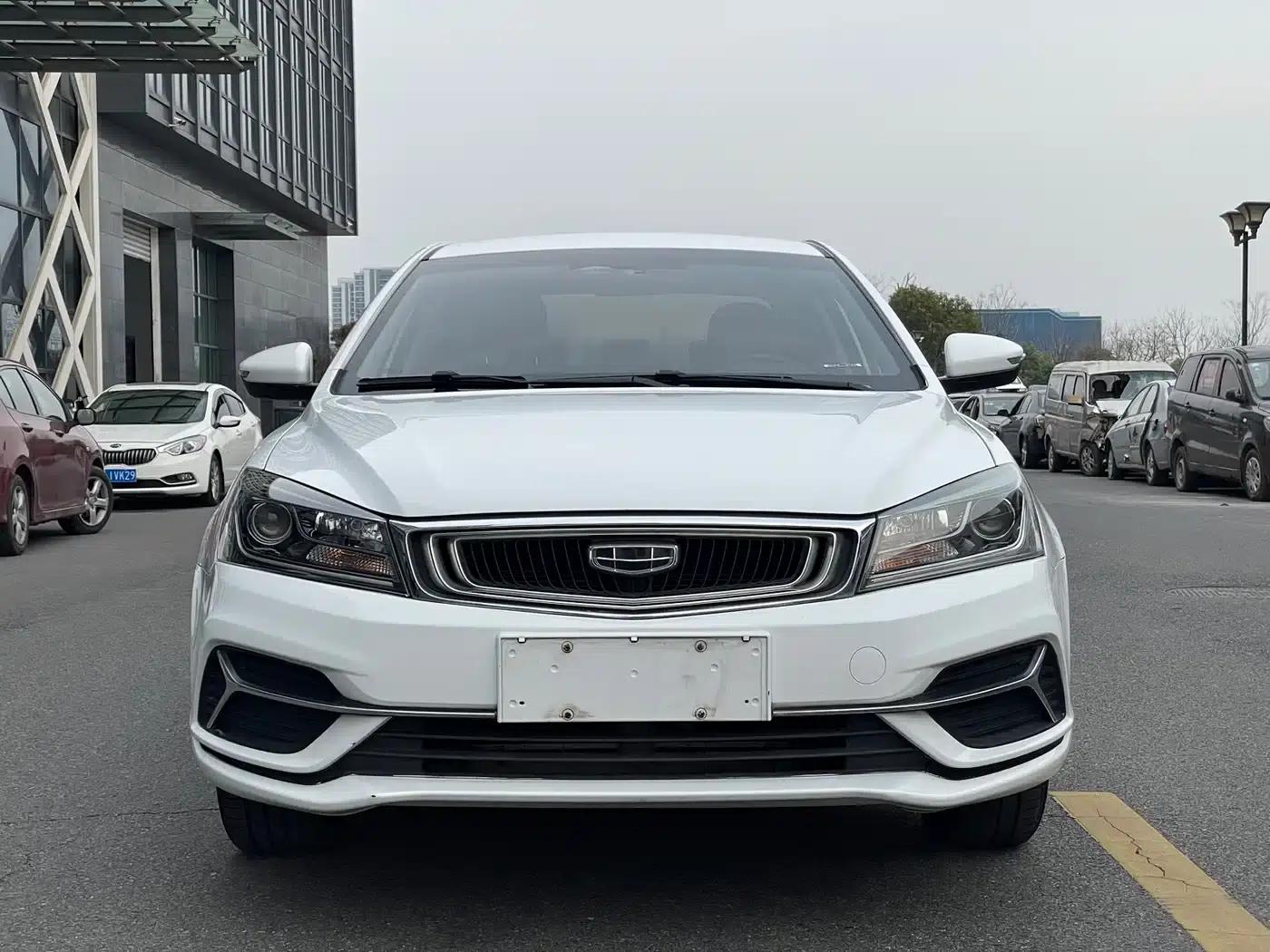 Geely Emgrand 2019 Leading Edition 1.5L Manual Deluxe Model (China VI Emission Standard) — миниатюра 2