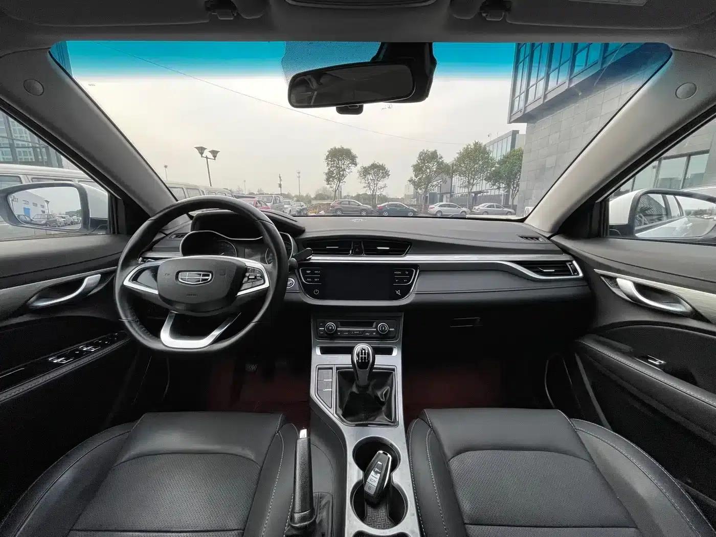 Geely Emgrand 2019 Leading Edition 1.5L Manual Deluxe Model (China VI Emission Standard) — миниатюра 8