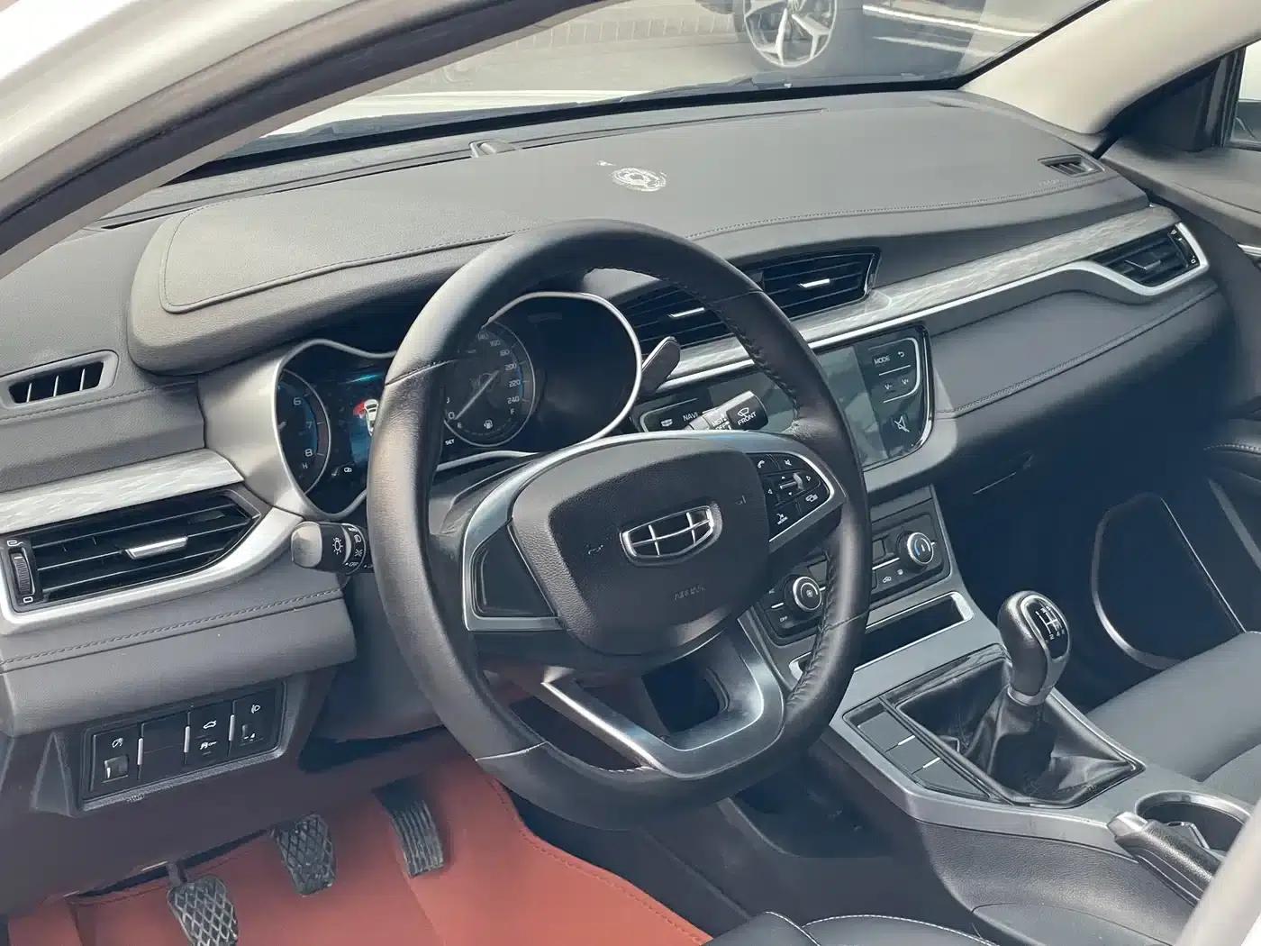Geely Emgrand 2019 Leading Edition 1.5L Manual Deluxe Model (China VI Emission Standard) — миниатюра 9