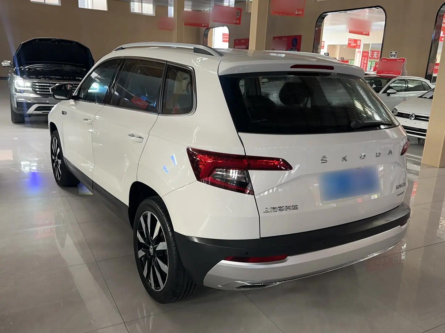 Skoda Karoq 2019 TSI280 SmartDrive Luxury Edition China V Standard — миниатюра 7
