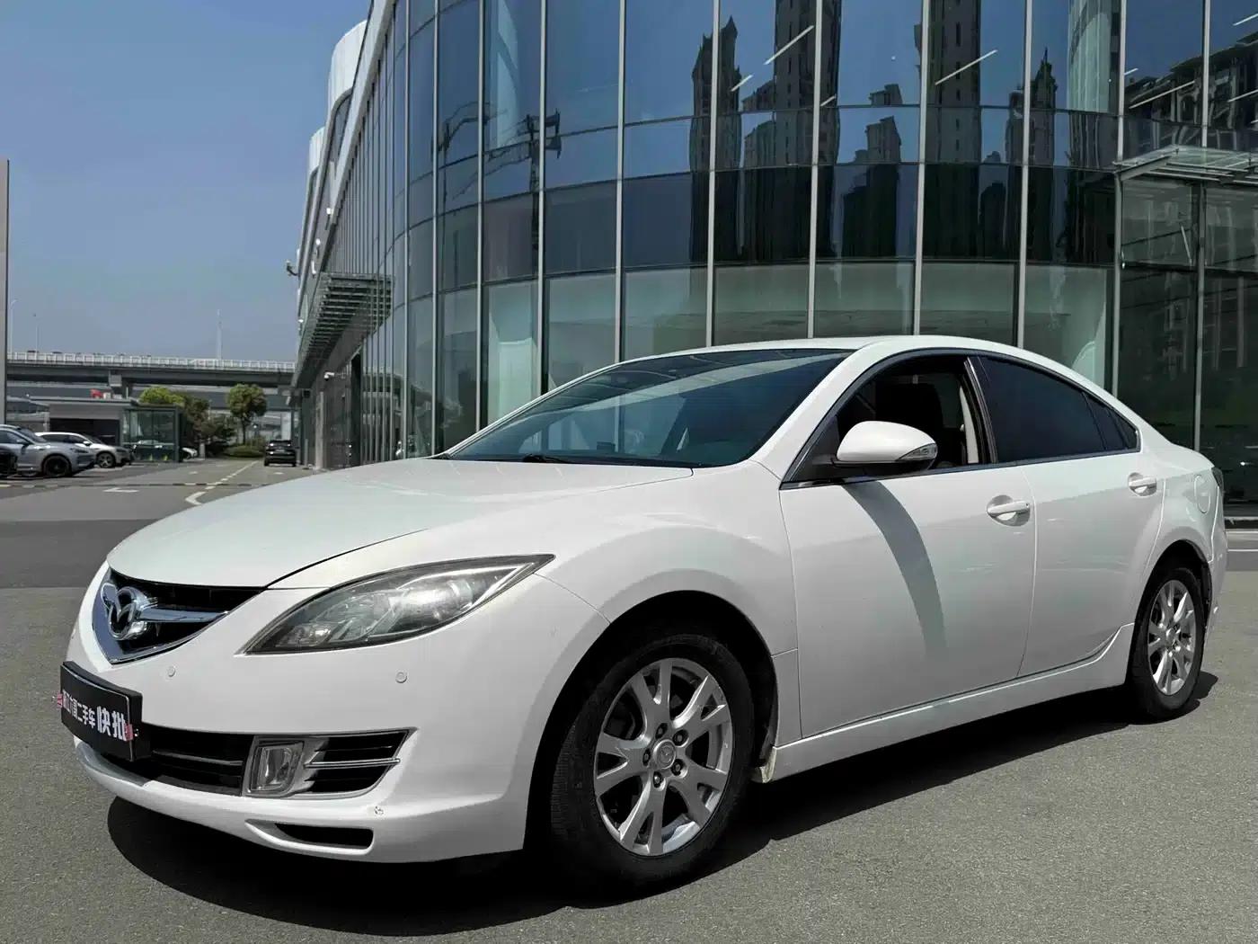 Mazda6 Ruiyi 2012 2.0L Automatic Luxury Edition — миниатюра 1