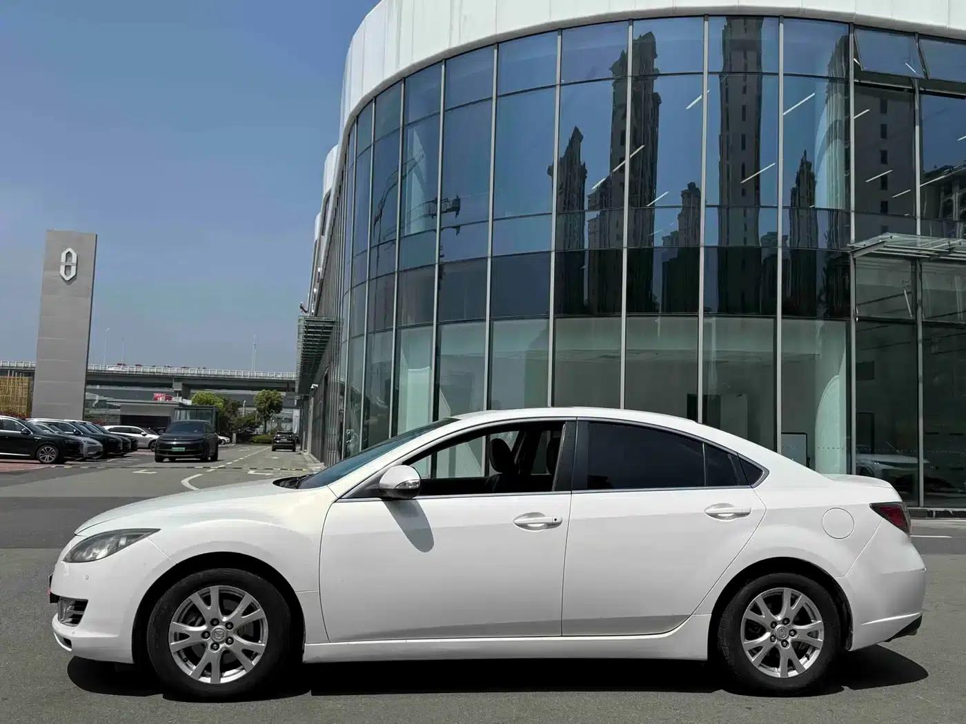 Mazda6 Ruiyi 2012 2.0L Automatic Luxury Edition — миниатюра 13