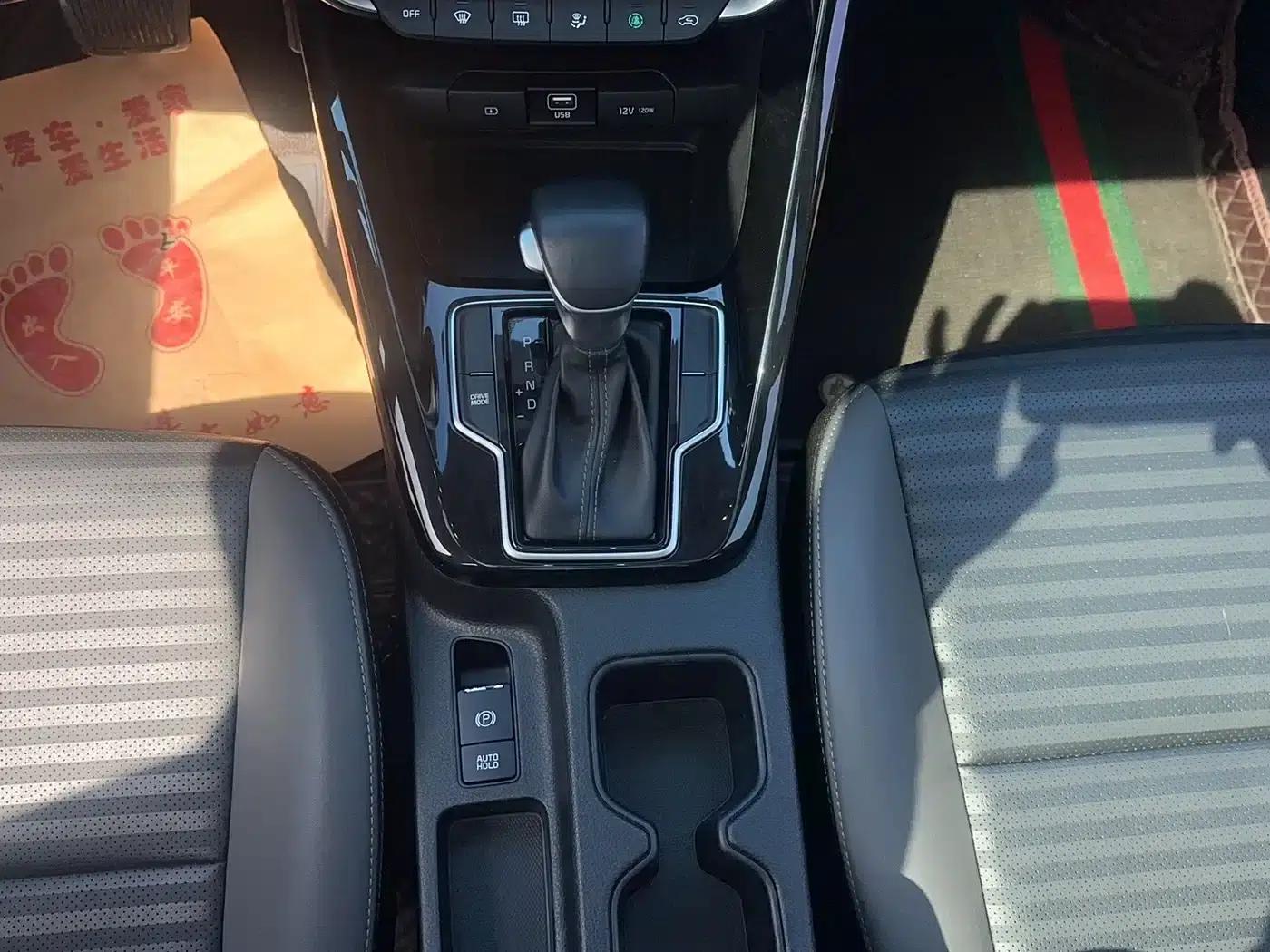 2019 Kia Sportage 2.0L Automatic Smart Luxury Edition — миниатюра 17