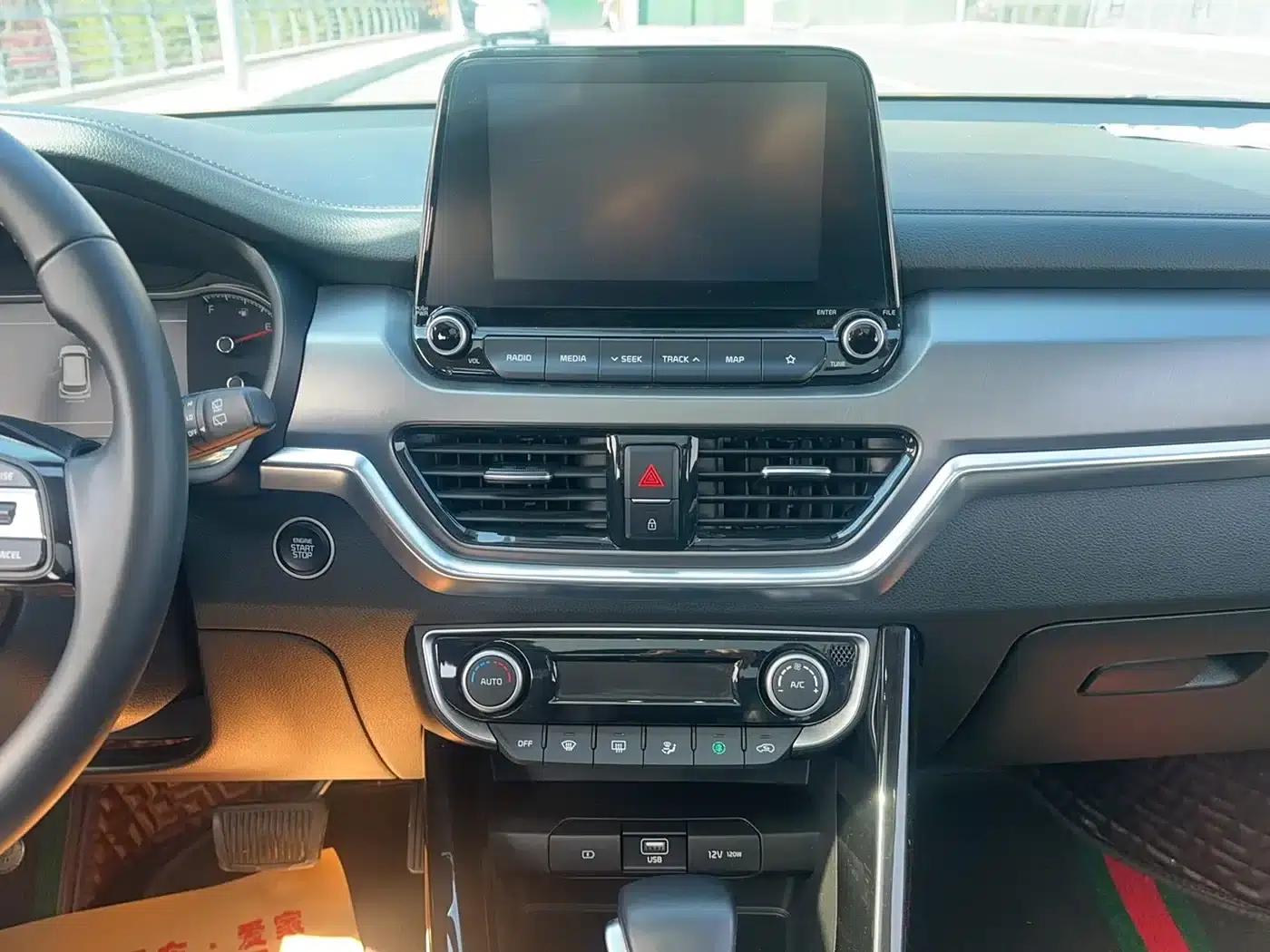 2019 Kia Sportage 2.0L Automatic Smart Luxury Edition — миниатюра 18