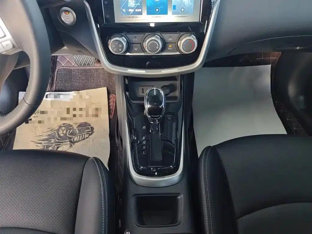2024 Tiida 1.6L CVT Smart Edition — миниатюра 14