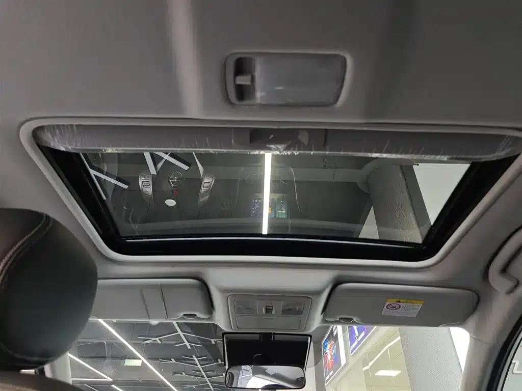 2024 Tiida 1.6L CVT Smart Edition — миниатюра 18