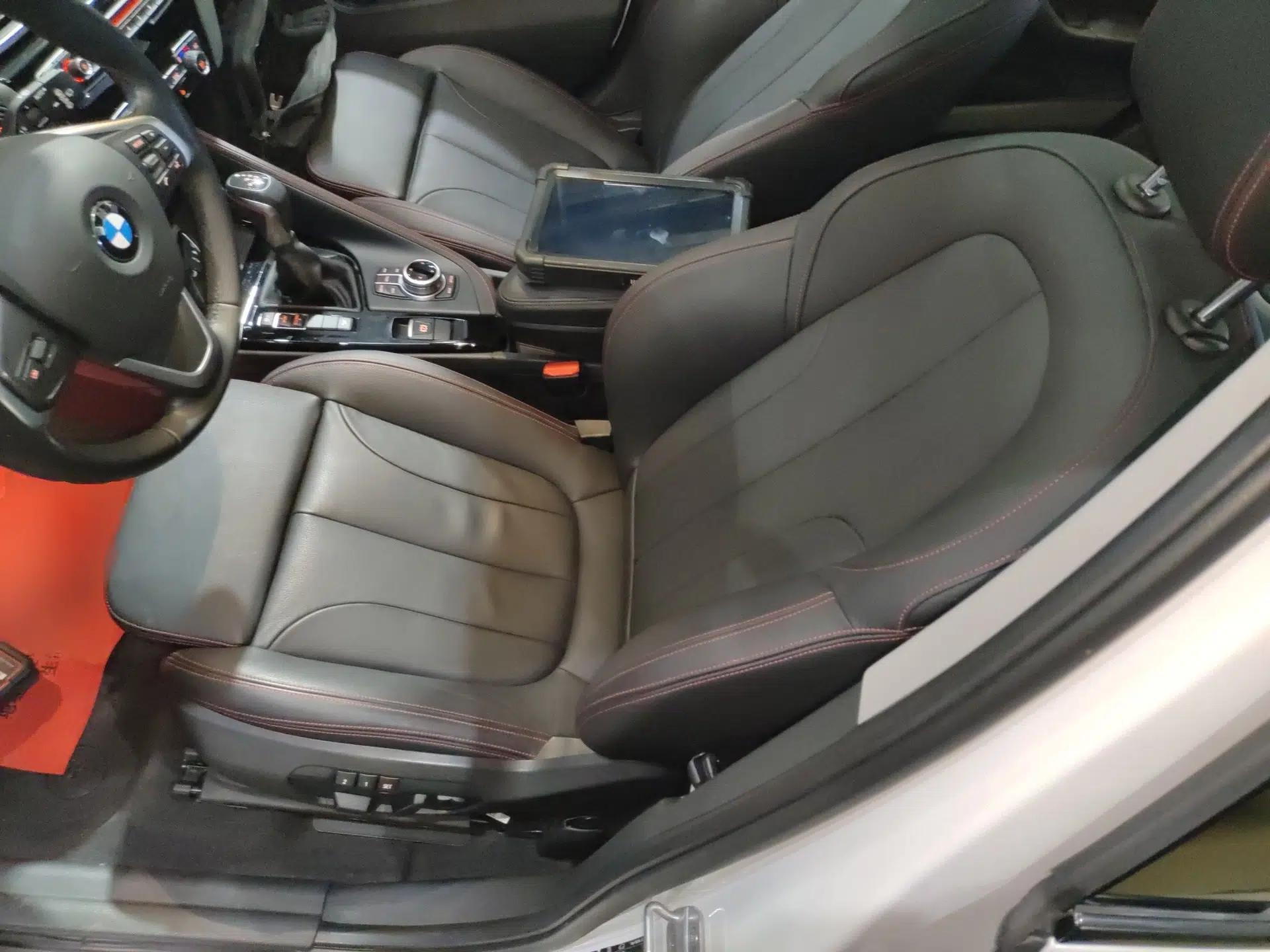 BMW X1 2018 xDrive20Li Luxury Edition — миниатюра 17