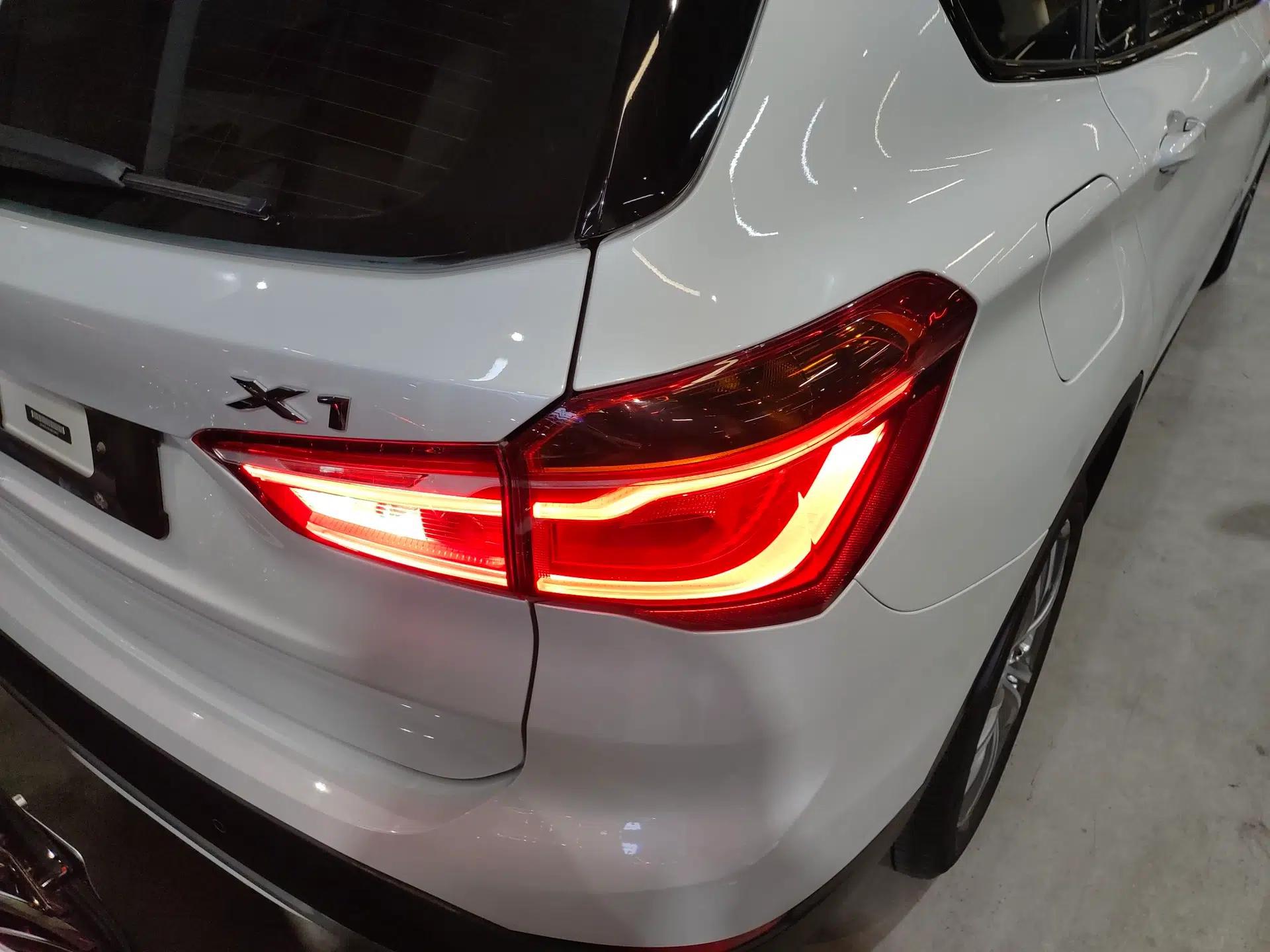 BMW X1 2018 xDrive20Li Luxury Edition — миниатюра 8