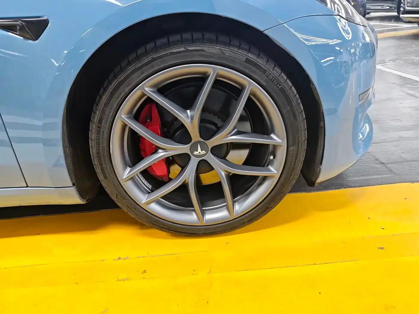 Model 3 2021 Performance All-Wheel Drive 3D6 — миниатюра 17