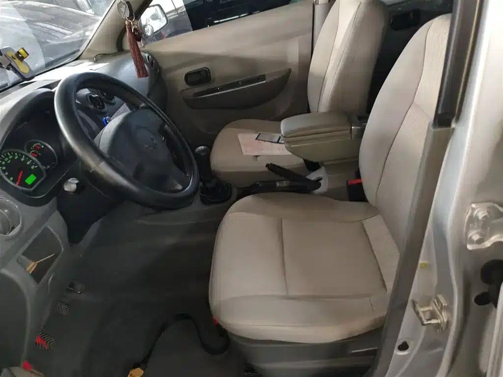 Wuling Hongguang 2010 1.2L Basic Model (National IV Emission Standard) — миниатюра 12