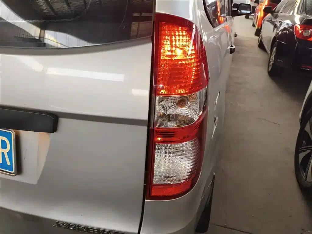 Wuling Hongguang 2010 1.2L Basic Model (National IV Emission Standard) — миниатюра 24