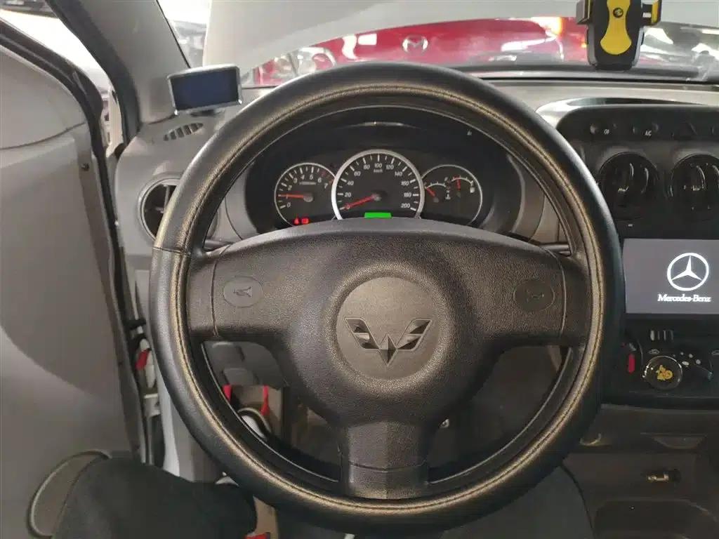 Wuling Hongguang 2010 1.2L Basic Model (National IV Emission Standard) — миниатюра 8