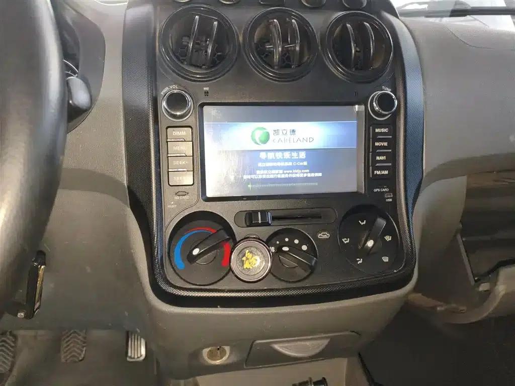 Wuling Hongguang 2010 1.2L Basic Model (National IV Emission Standard) — миниатюра 10