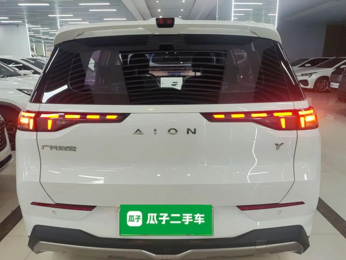 AION Y 2022 70 Intelligent Edition Lithium Iron Phosphate — миниатюра 5