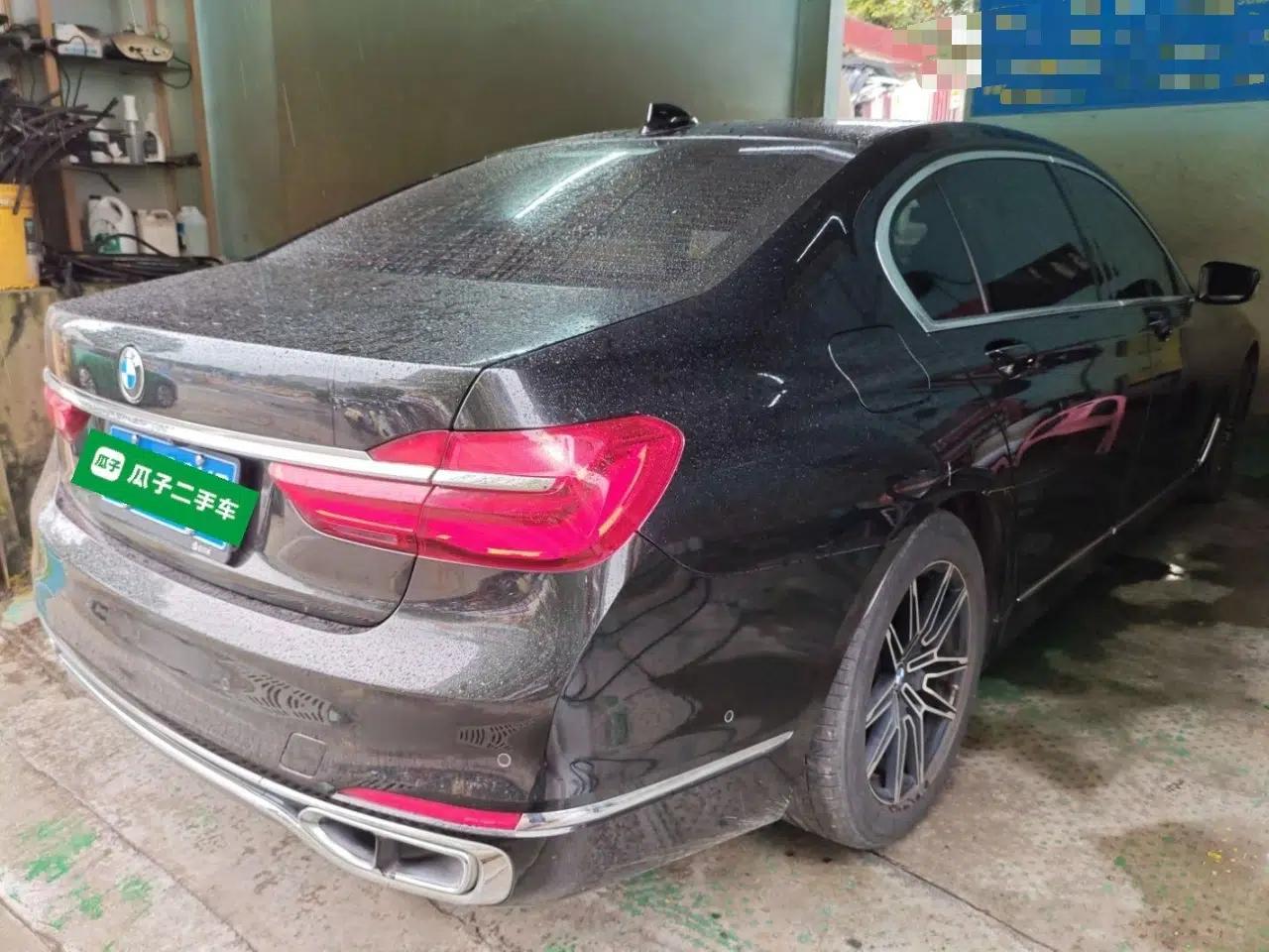 BMW 7 Series 2016 730Li Luxury Model — миниатюра 4