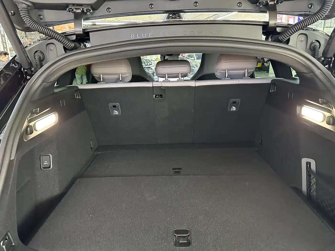 NIO ET5T 2025 75kWh Touring — миниатюра 19