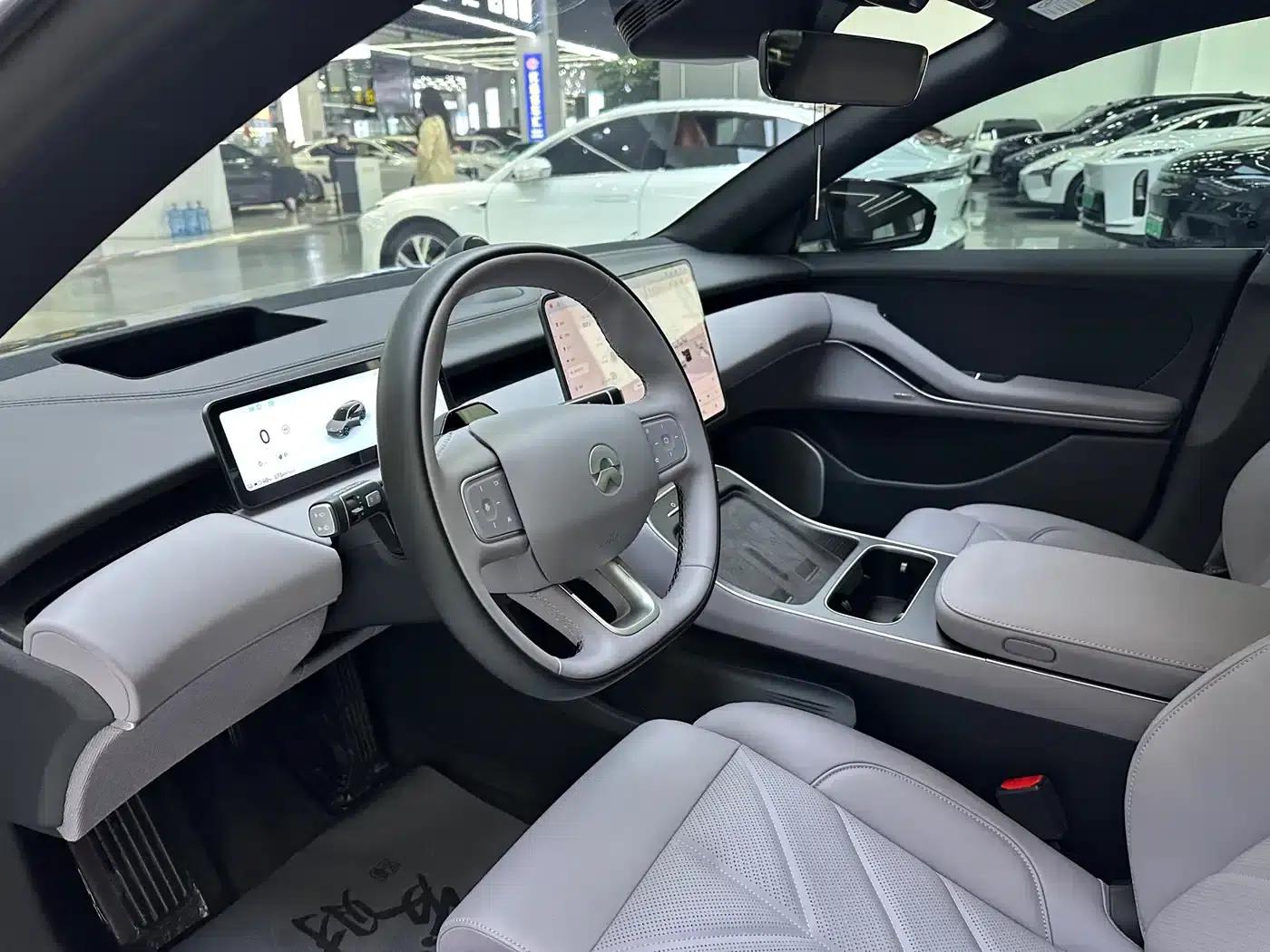 NIO ET5T 2025 75kWh Touring — миниатюра 5