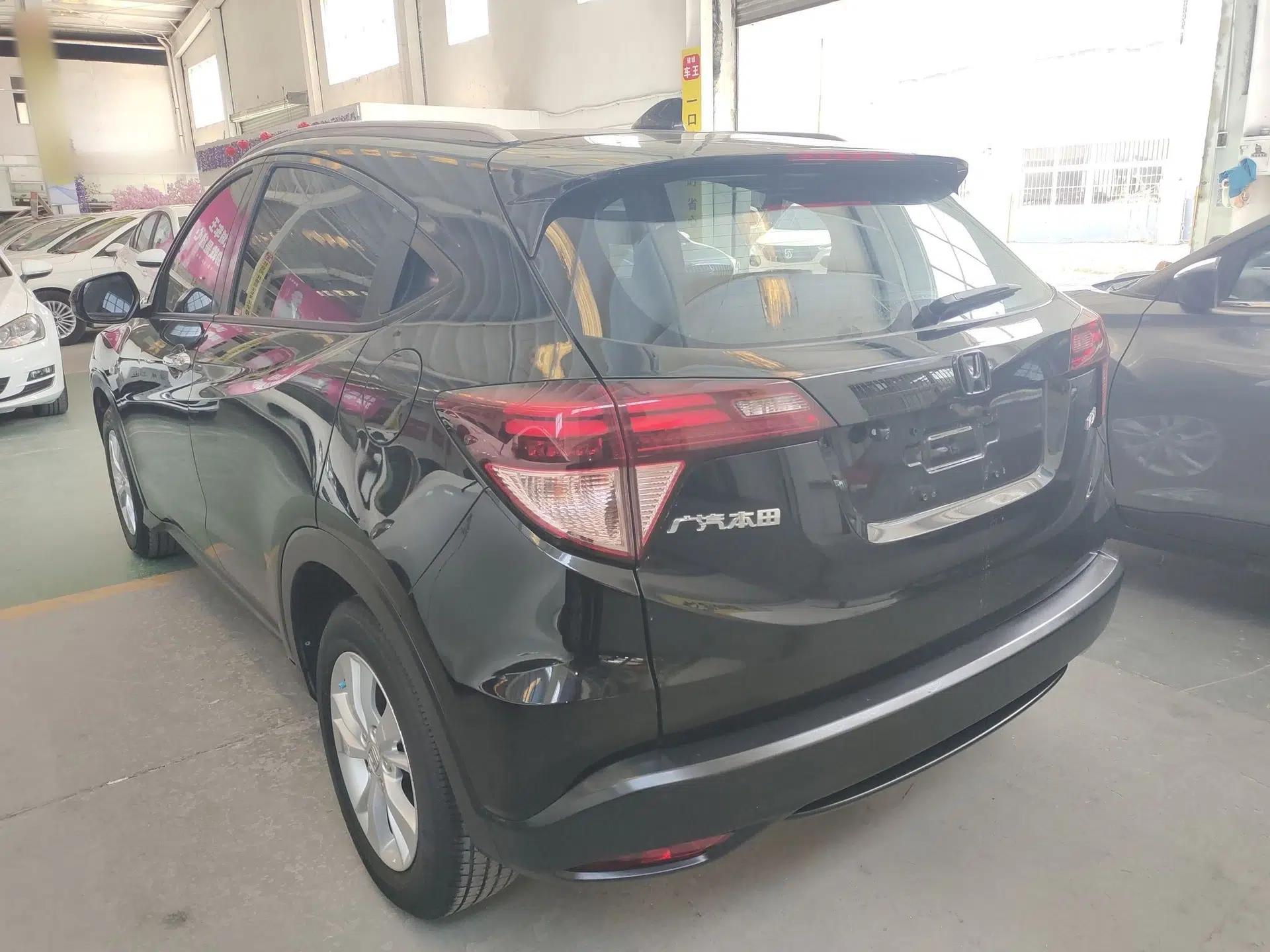 Honda Vezel 2018 1.5L CVT 2WD Technology Elite Model — миниатюра 4