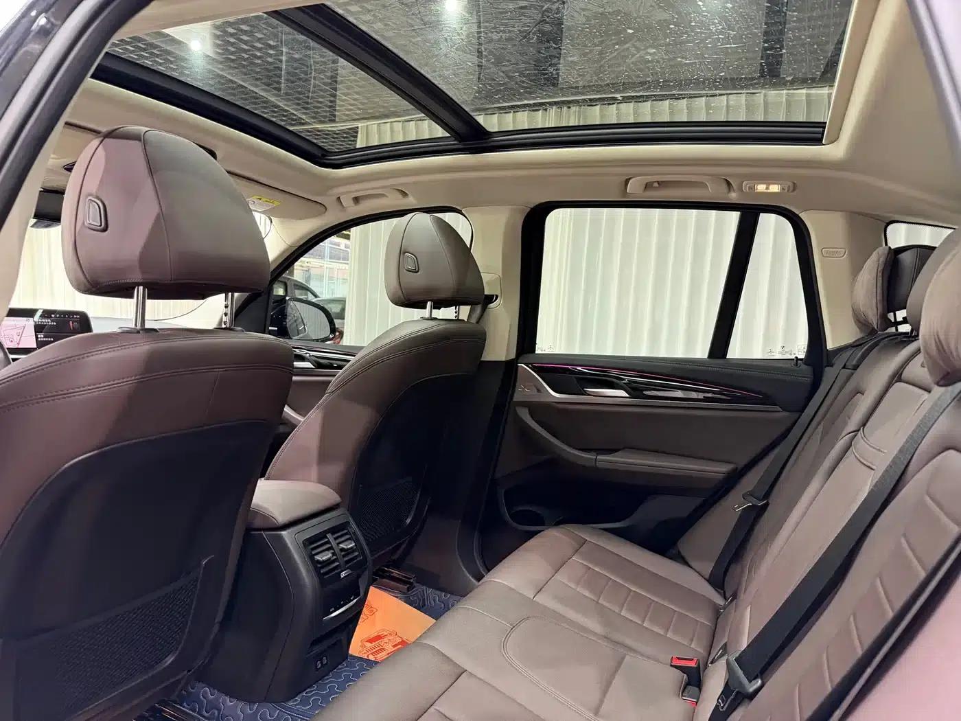 BMW X3 2020 xDrive25i Luxury Package — миниатюра 13