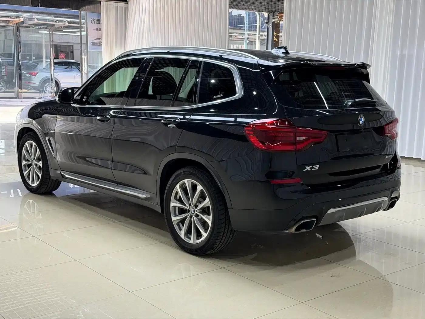 BMW X3 2020 xDrive25i Luxury Package — миниатюра 7