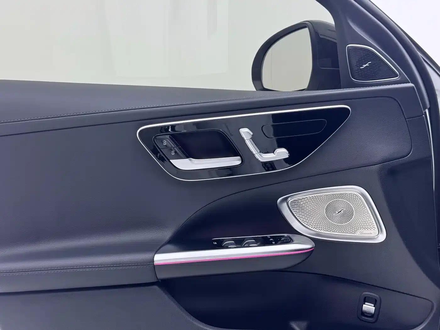 2023 Mercedes-Benz C-Class C 260 L Sport Edition — миниатюра 8