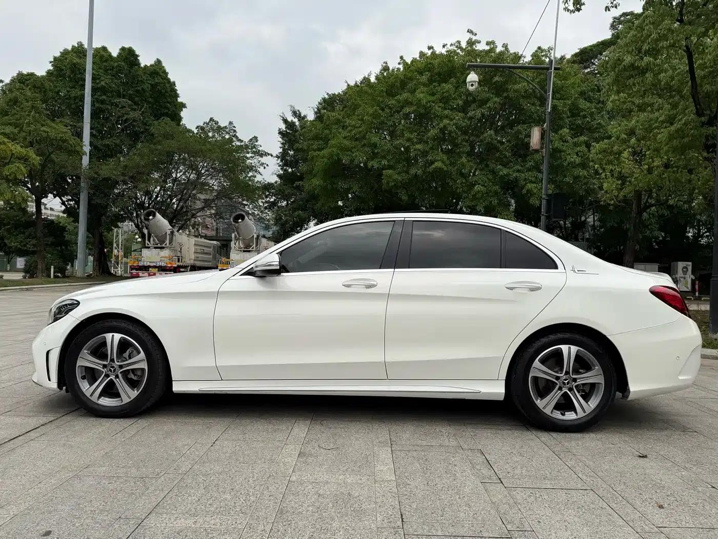 2019 Mercedes-Benz C-Class C 260 L — миниатюра 20