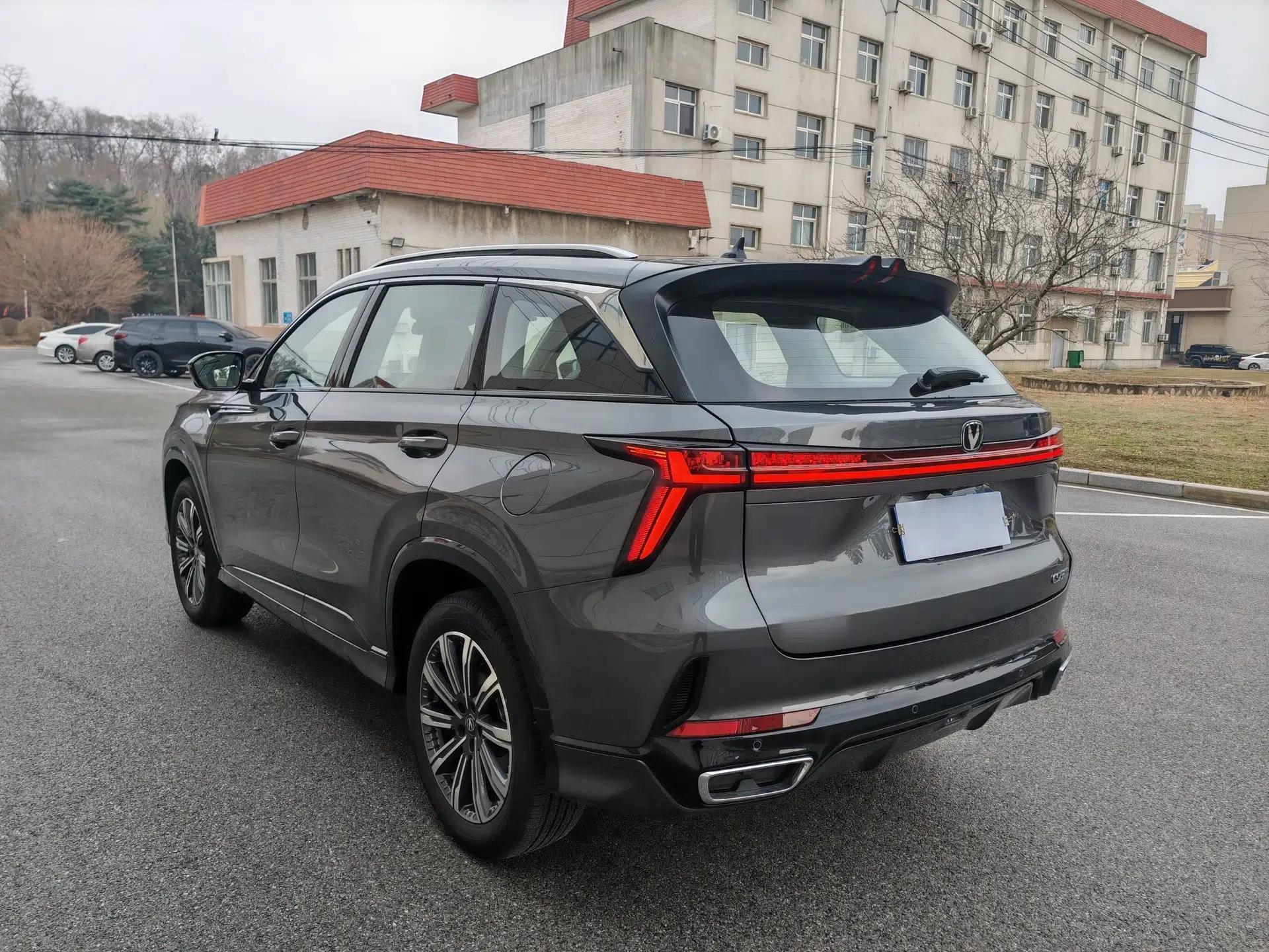 CHANGAN CS75 PLUS 2026 Model, Smart Champion Edition 1.5T New Blue Whale Smart Navigation Version — миниатюра 4