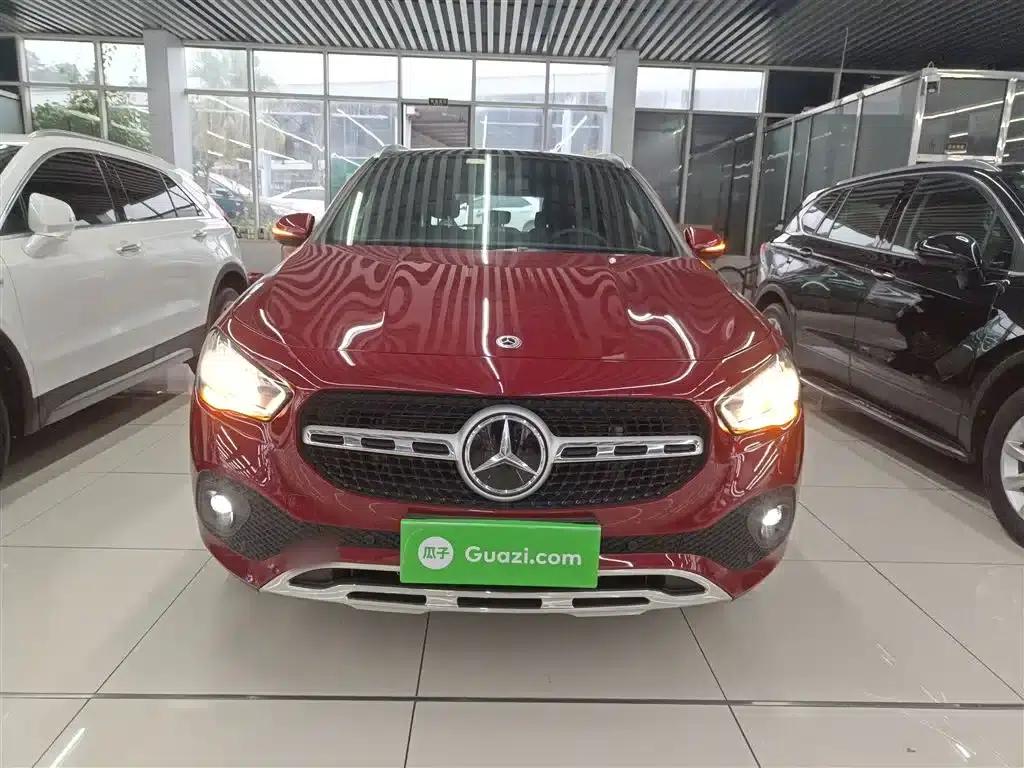 2020 Mercedes-Benz GLA 180 — миниатюра 3