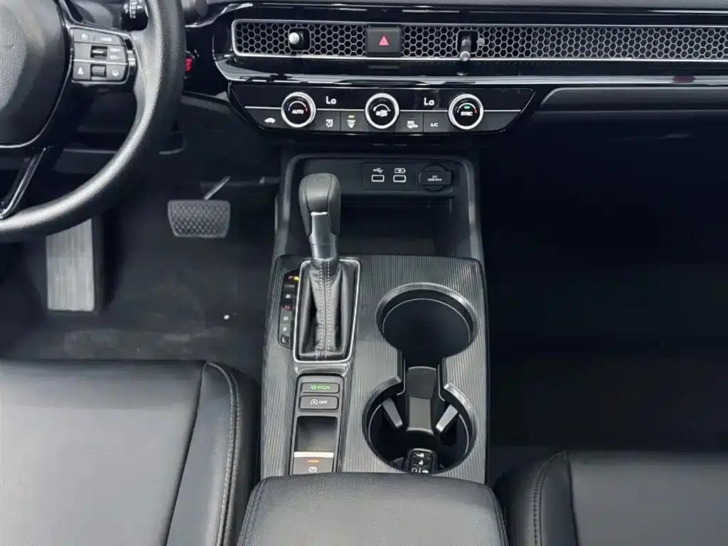 2023 Civic 240TURBO CVT Sport Edition — миниатюра 2