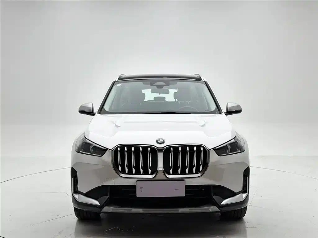 2023 BMW X1 sDrive20Li X Design Package — миниатюра 2