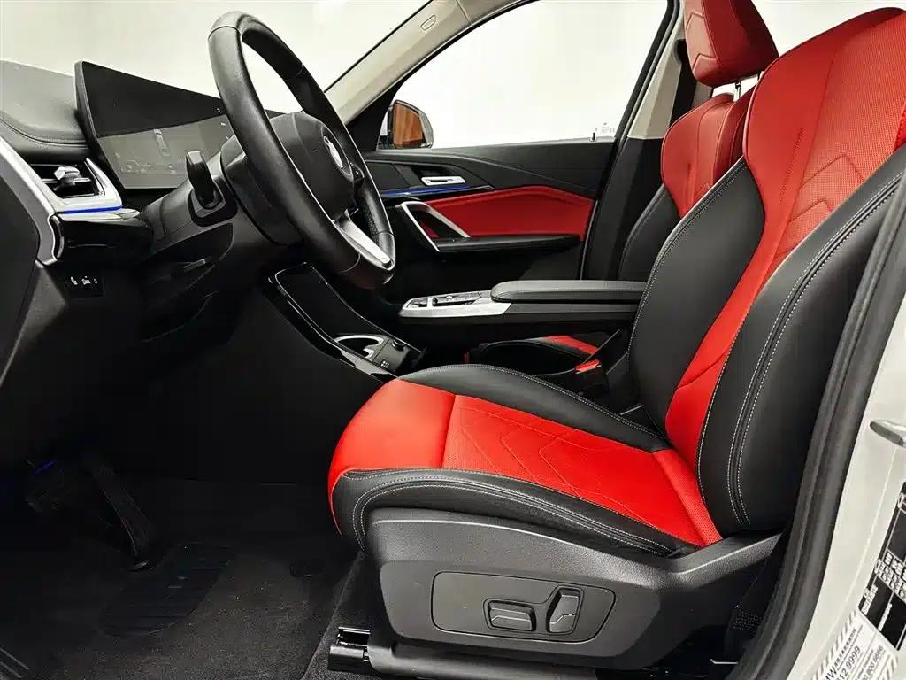 2023 BMW X1 sDrive20Li X Design Package — миниатюра 19