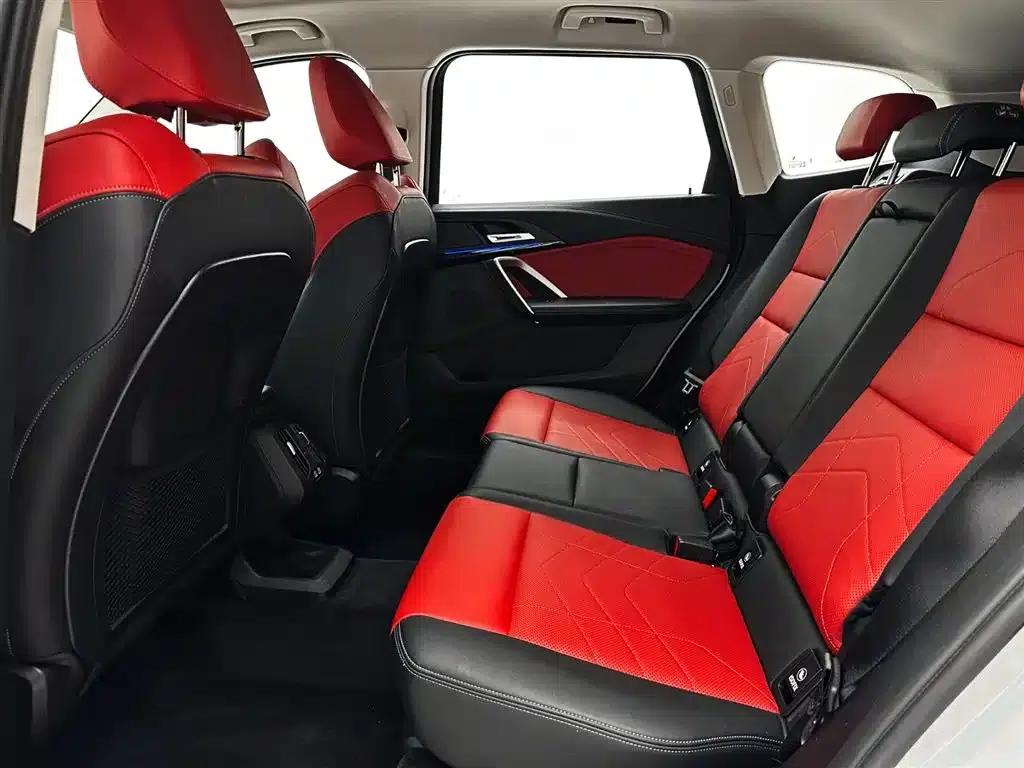 2023 BMW X1 sDrive20Li X Design Package — миниатюра 22