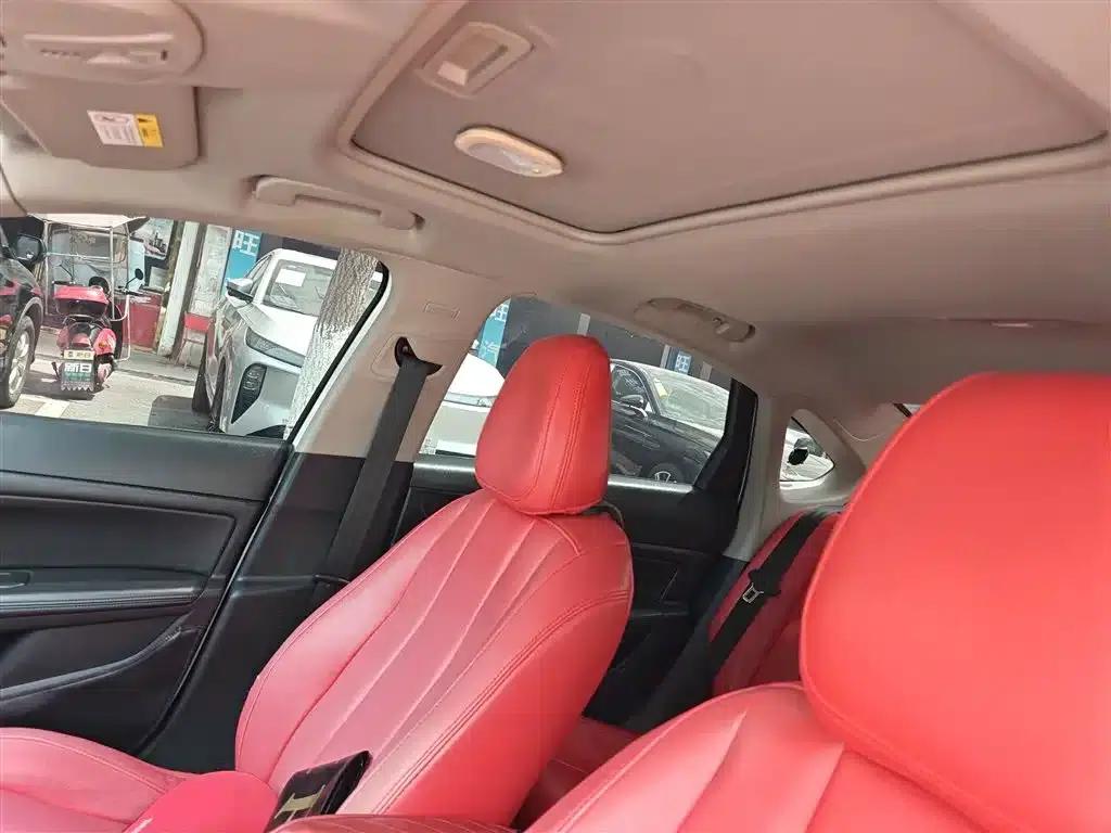 Peugeot 308 2019 1.6L Automatic Luxury Edition (National V Emission Standard) — миниатюра 18
