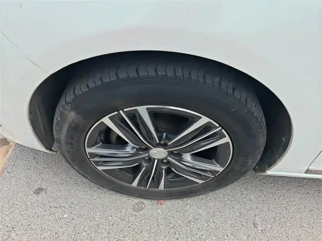Peugeot 308 2019 1.6L Automatic Luxury Edition (National V Emission Standard) — миниатюра 23