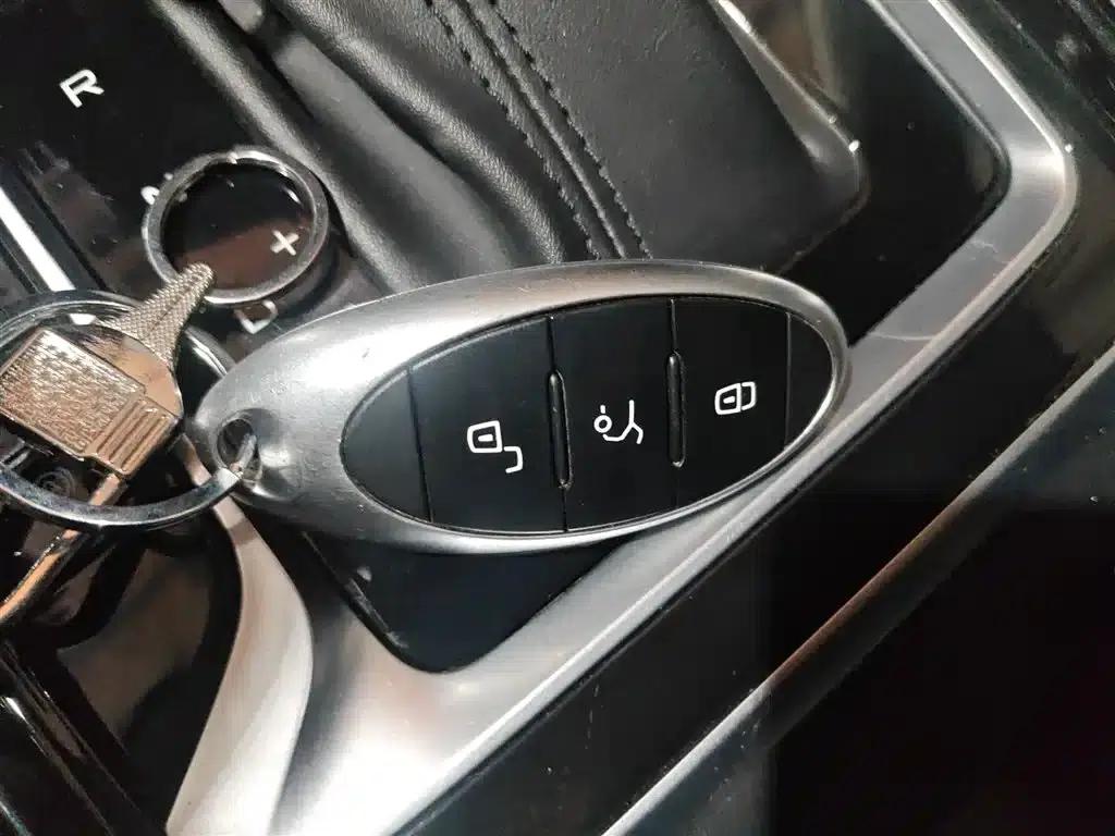 Bestune B70 2022 Model, Third Generation, 1.5T Automatic Enjoyment Edition — миниатюра 9