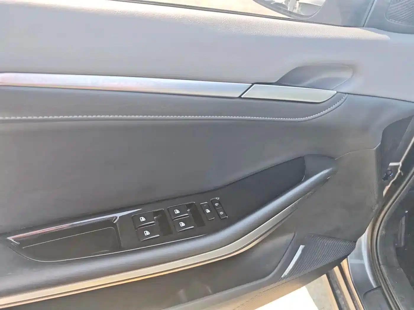 Ruicheng PLUS 2023 1.5T DCT Premium Edition — миниатюра 17