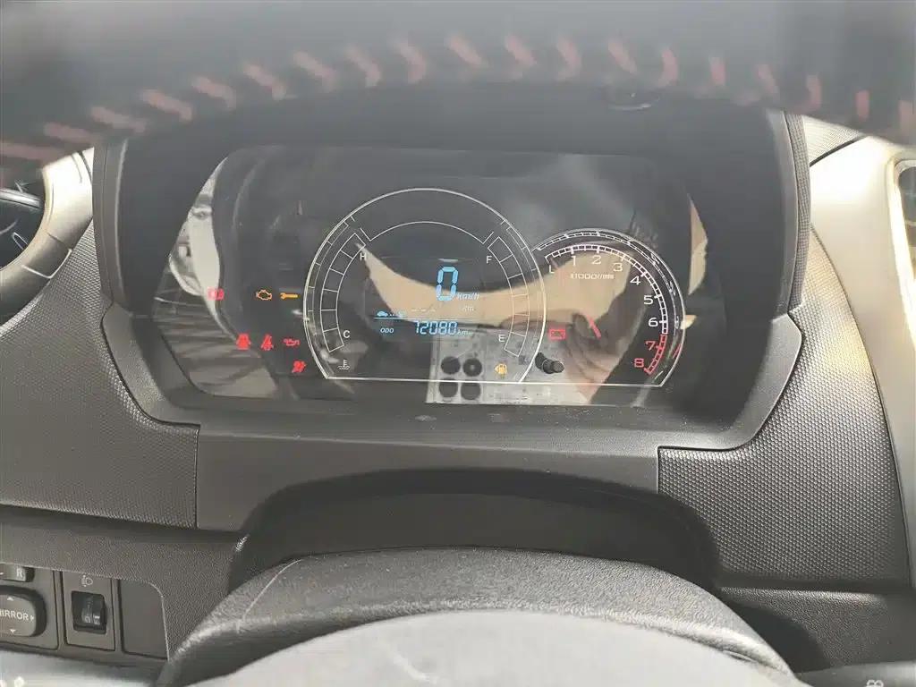 Great Wall M4 2014 1.5L Manual Elite — миниатюра 4