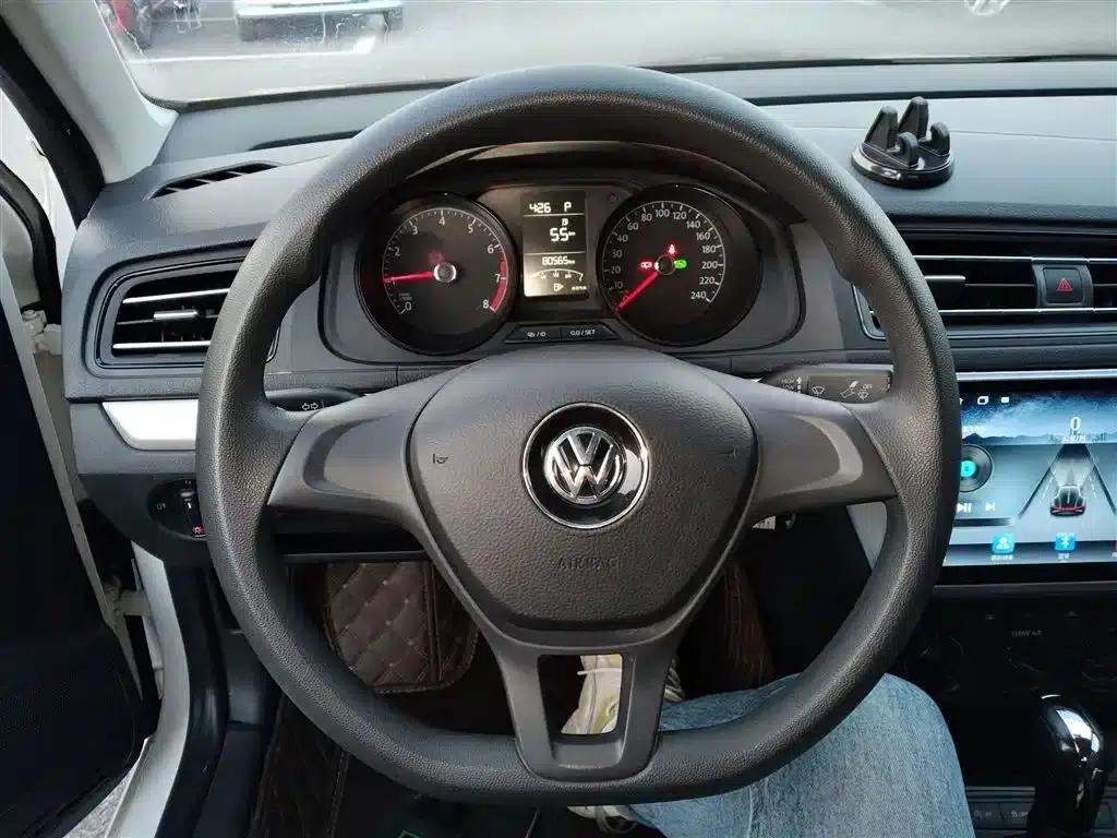 2019 Volkswagen Lavida, Lavida Qihang 1.5L Automatic Fashion Edition (National VI Emission Standard) — миниатюра 3