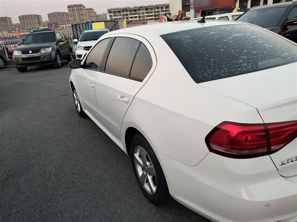 2019 Volkswagen Lavida, Lavida Qihang 1.5L Automatic Fashion Edition (National VI Emission Standard) — миниатюра 21