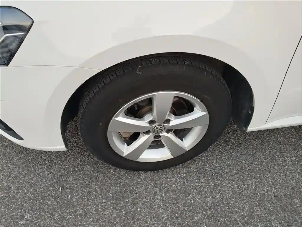 2019 Volkswagen Lavida, Lavida Qihang 1.5L Automatic Fashion Edition (National VI Emission Standard) — миниатюра 25