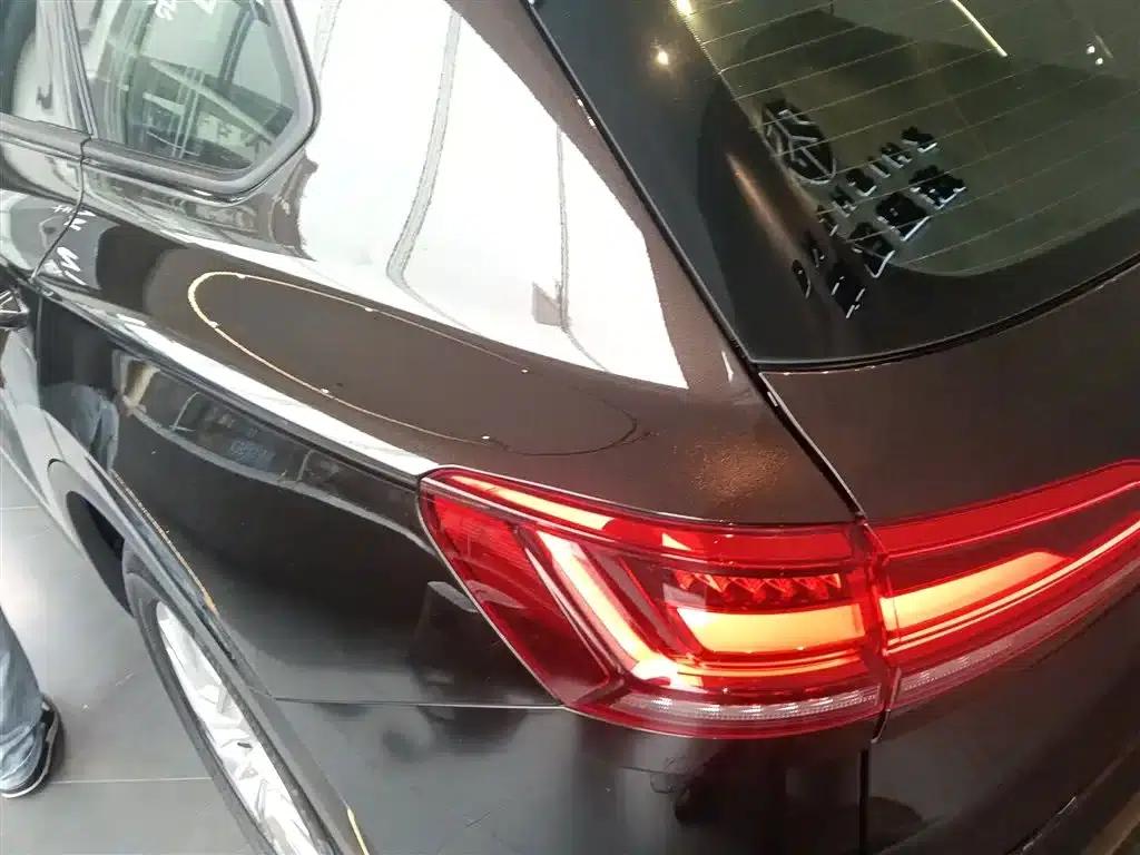 Touareg 2021 2.0TSI Navigator Special Edition — миниатюра 5