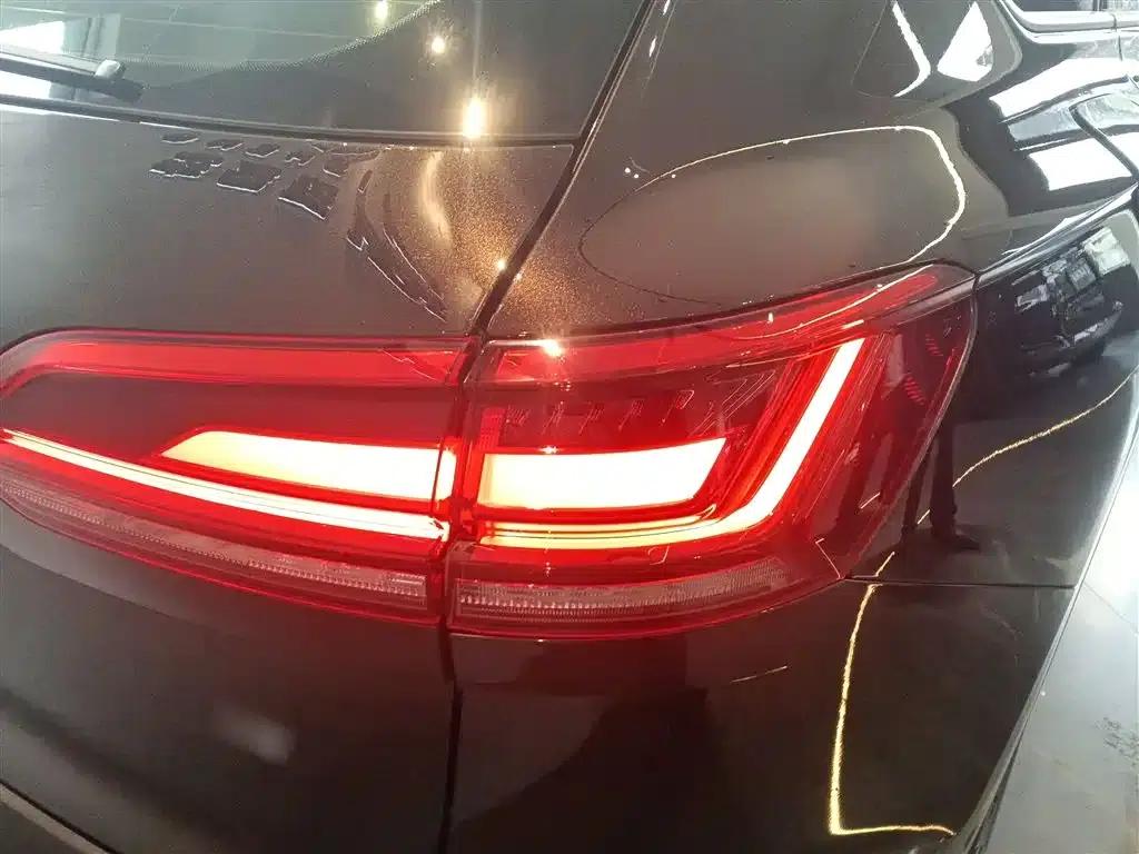 Touareg 2021 2.0TSI Navigator Special Edition — миниатюра 8