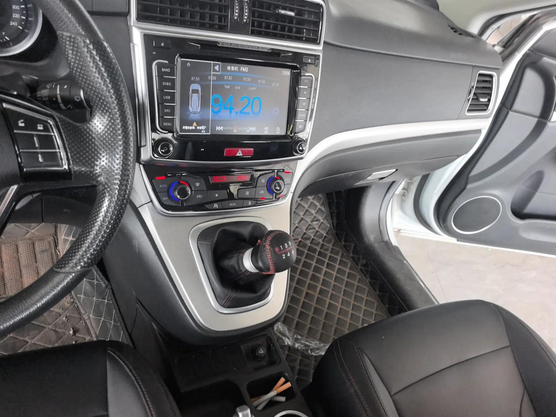 Haval M6 2018 1.5T Manual Two-Wheel Drive Urban Model — миниатюра 17