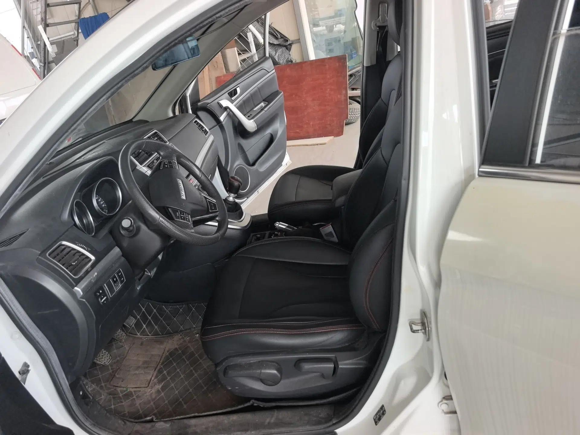 Haval M6 2018 1.5T Manual Two-Wheel Drive Urban Model — миниатюра 18