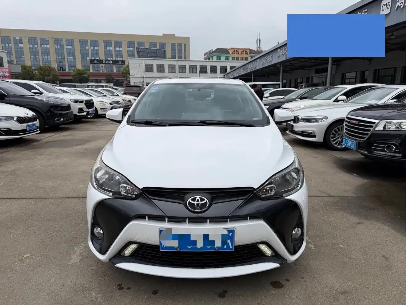 YARiS L Zhixuan 2016 Facelift 1.5G CVT Dynamic Sunroof Edition — миниатюра 2