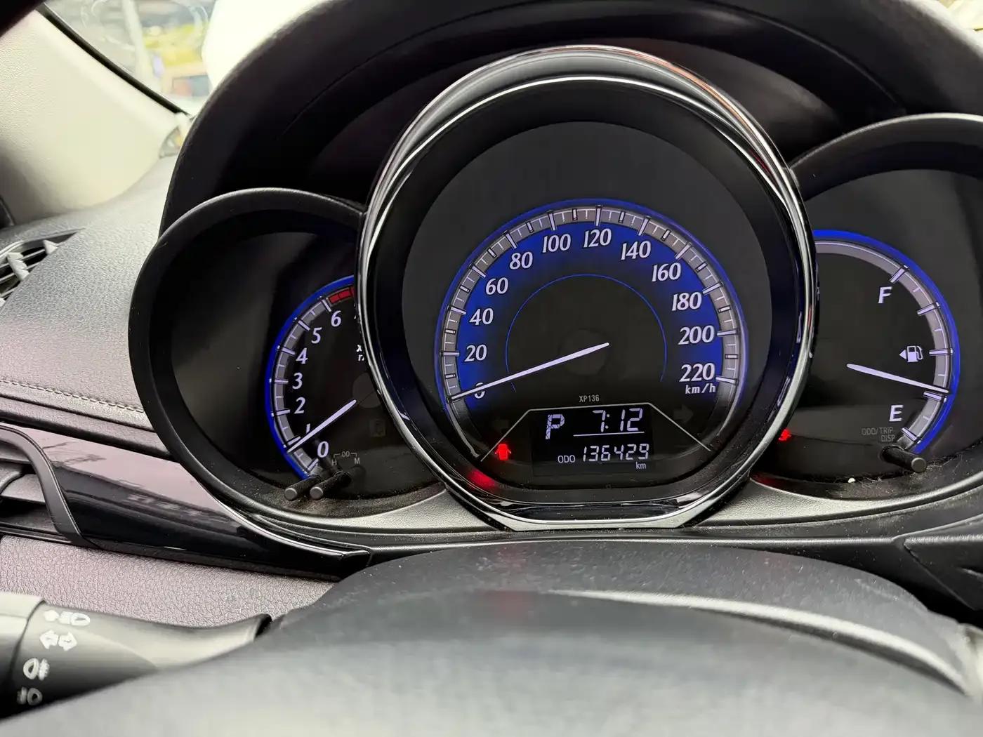 YARiS L Zhixuan 2016 Facelift 1.5G CVT Dynamic Sunroof Edition — миниатюра 12