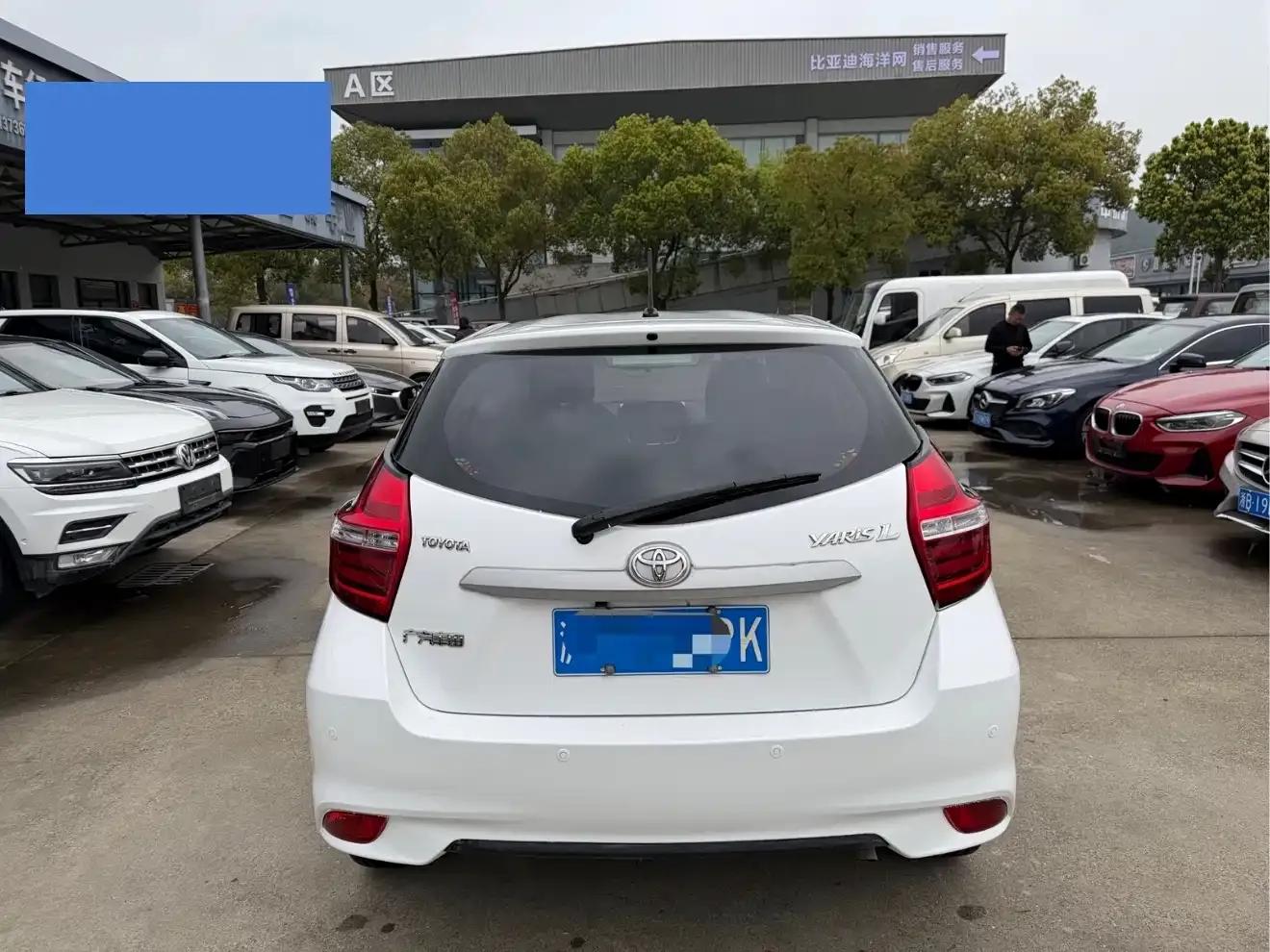 YARiS L Zhixuan 2016 Facelift 1.5G CVT Dynamic Sunroof Edition — миниатюра 5