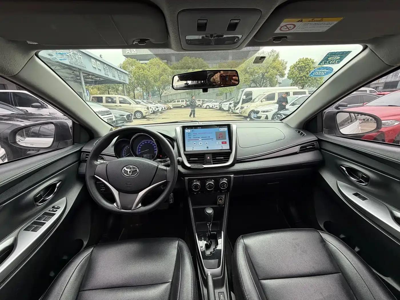 YARiS L Zhixuan 2016 Facelift 1.5G CVT Dynamic Sunroof Edition — миниатюра 9
