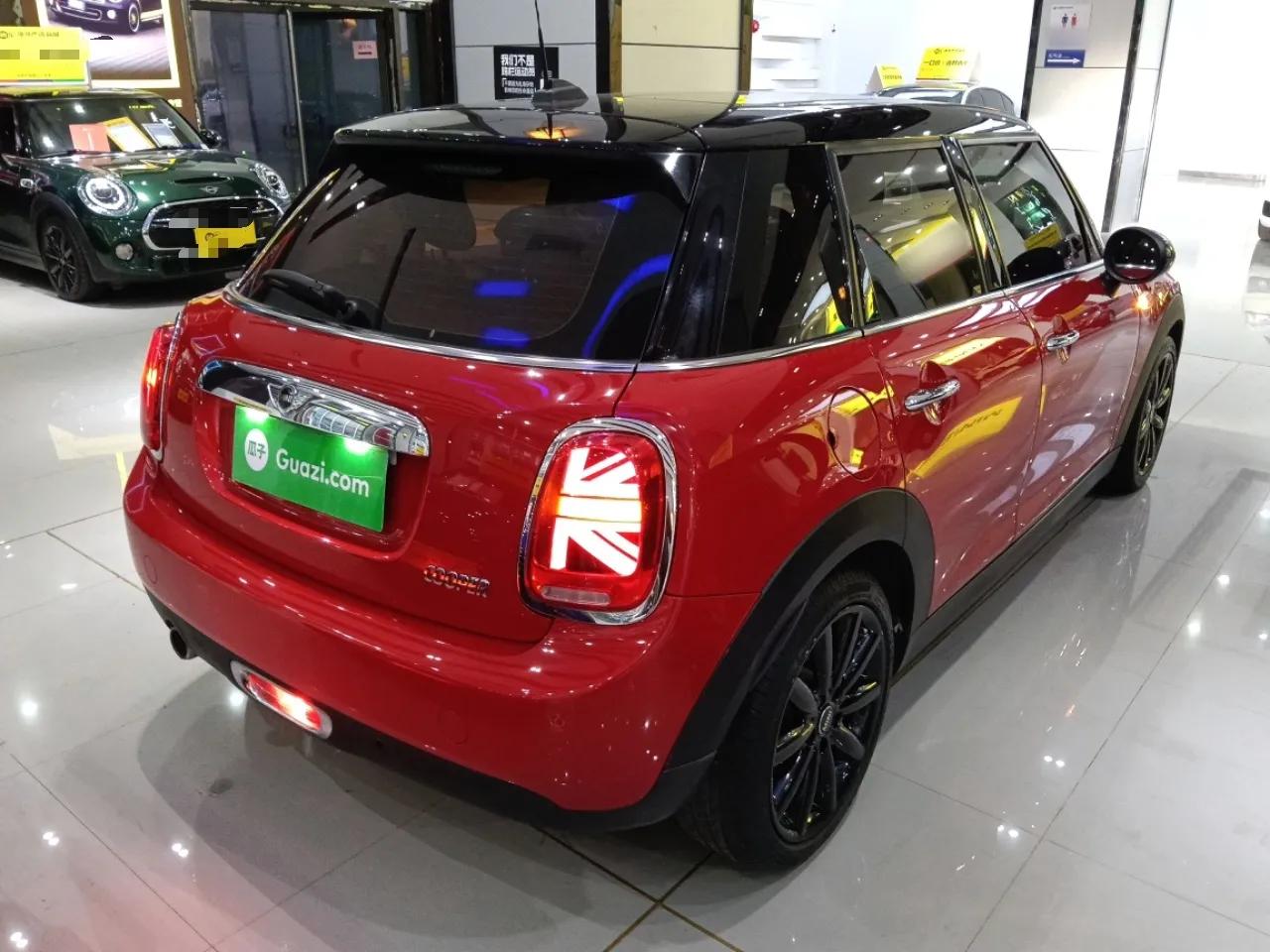 MINI 2016 1.5T COOPER Pioneer Edition Five-Door Model — миниатюра 6
